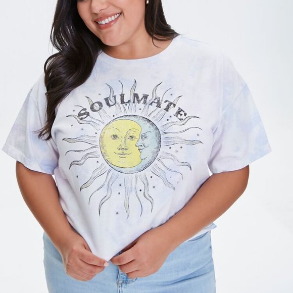 Forever 21 Tops - NWT 2X cropped tee soulmate sun moon